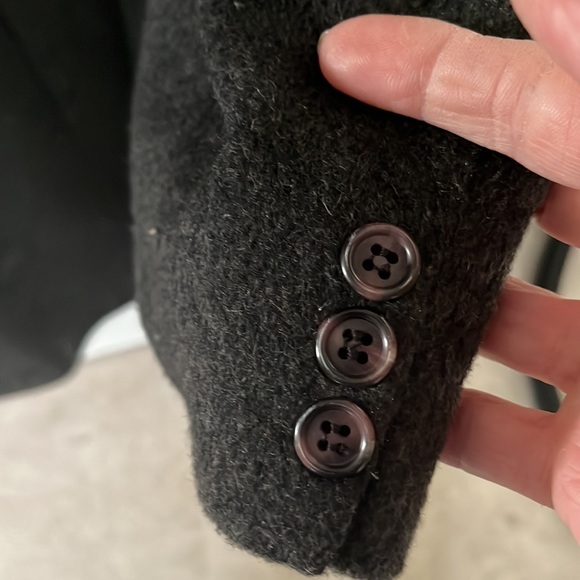 Price Firm!! Vintage Men’s Long 100% Cashmere Charcoal Gray 3 Button Coat. 44 XL - Picture 4 of 10